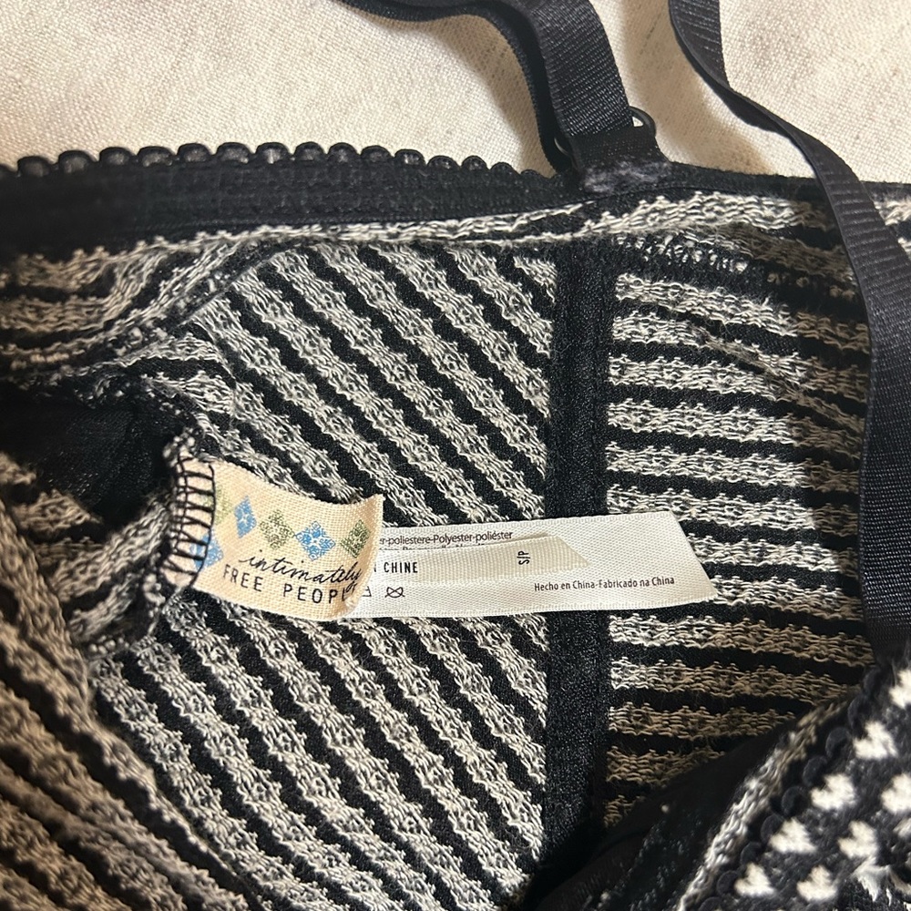 Crop Top Set - image 3